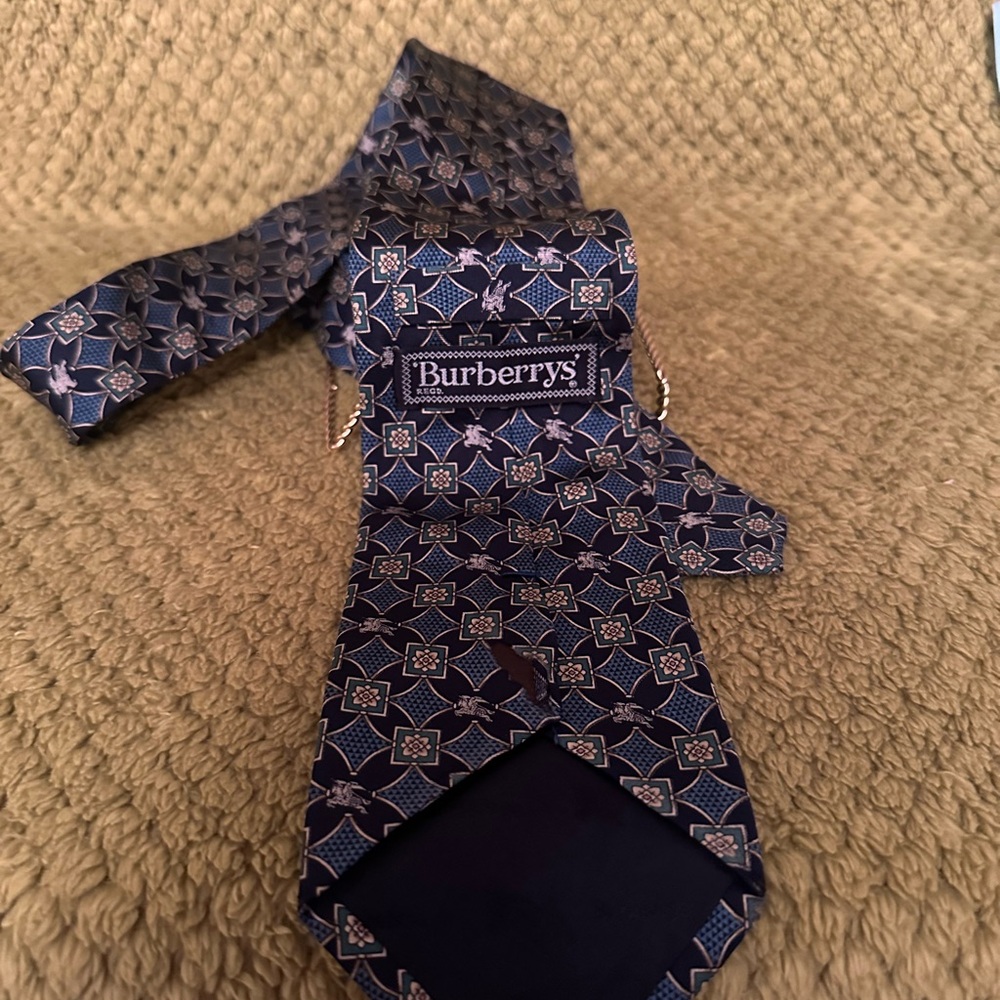Burberry’s Blue Patterned Men's Tie